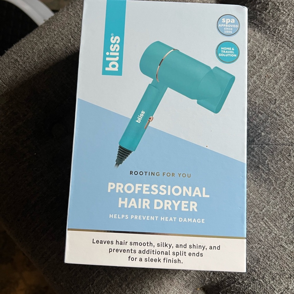 bliss Professional Hair Dryer - Teal Blue